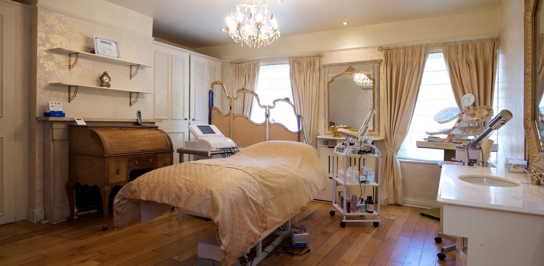 Professional beauty therapy and makeup in Guildford, Surrey.